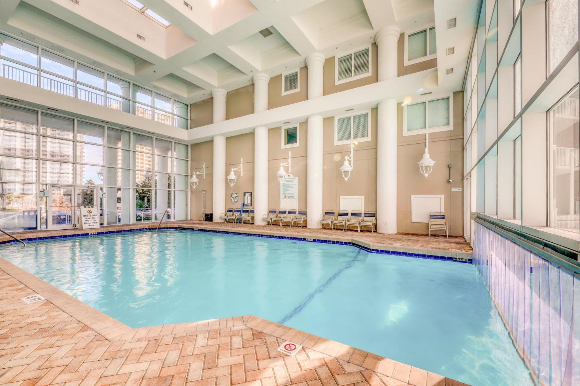 Majestic Sun B Villa Дестин Екстериор снимка
